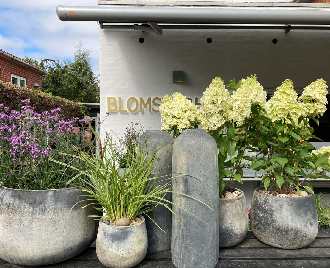 Blomsterbutik set fra gaden